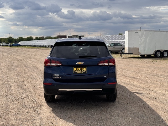 2022 Chevrolet Equinox FWD LT