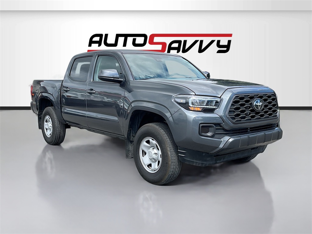 2022 Toyota Tacoma SR's photo
