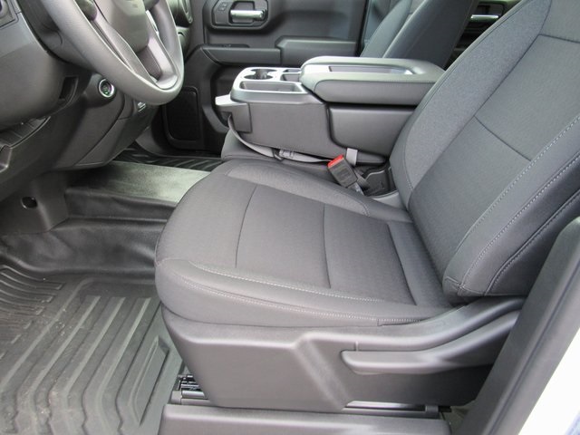 2024 GMC Sierra 2500HD Pro:41332