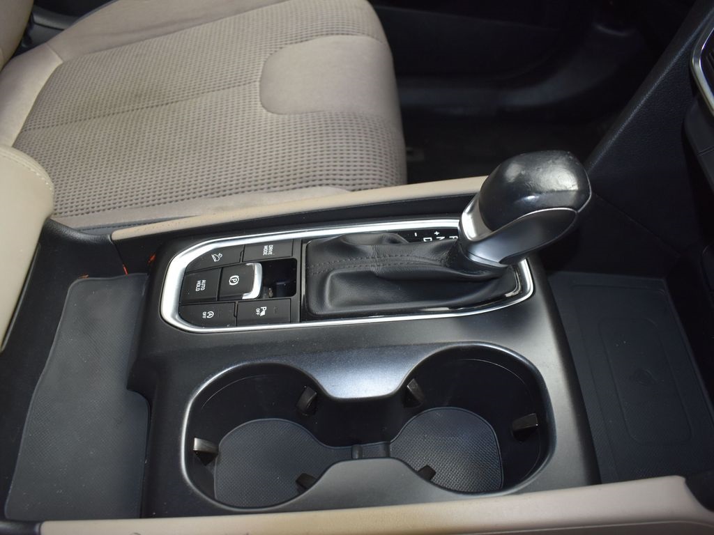 2020 Portofino Gray Hyundai Santa Fe SEL AWD SUV