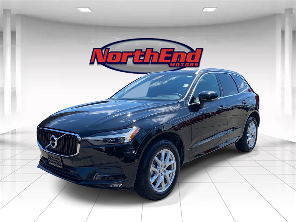 2021 Black Volvo XC60 T5 Momentum AWD SUV