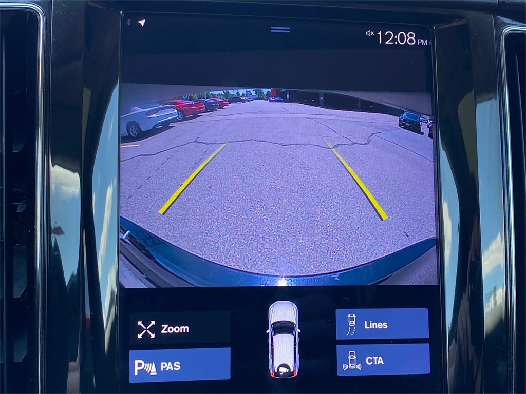 2021 Black Volvo XC60 T5 Momentum AWD SUV