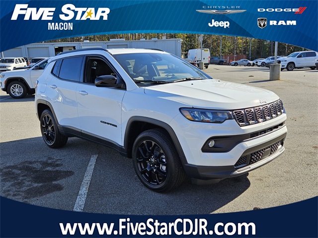 2026 Jeep Compass Altitude's photo