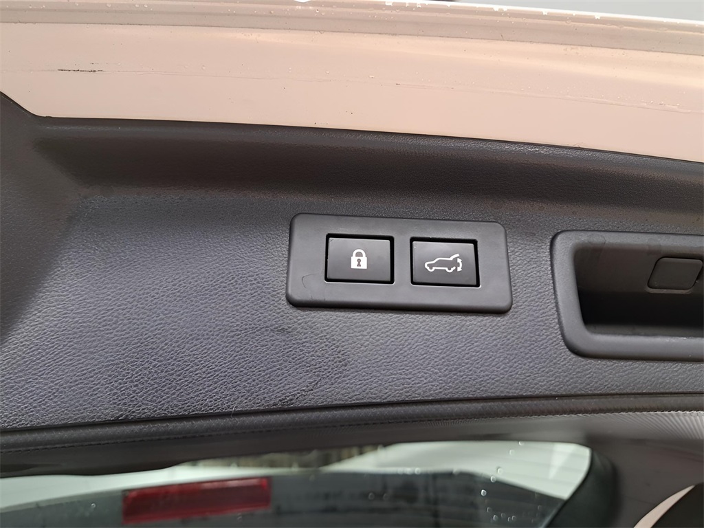 2022 Subaru Forester Wilderness photo 3