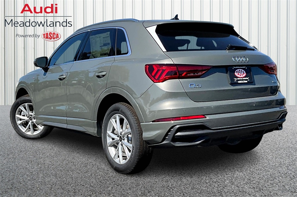 2025 Audi Q3 Premium S line photo 3