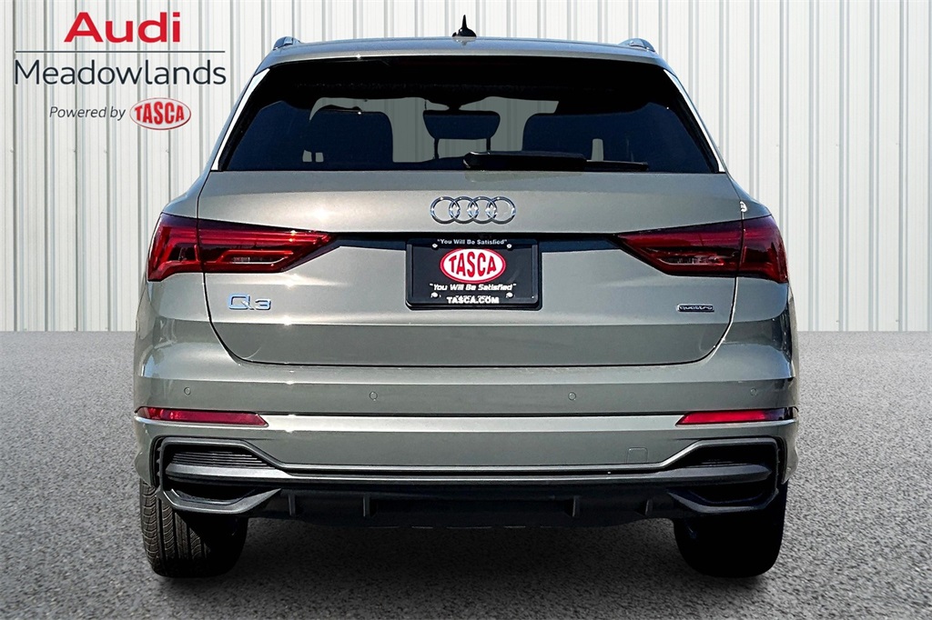 2025 Audi Q3 Premium S line photo 4