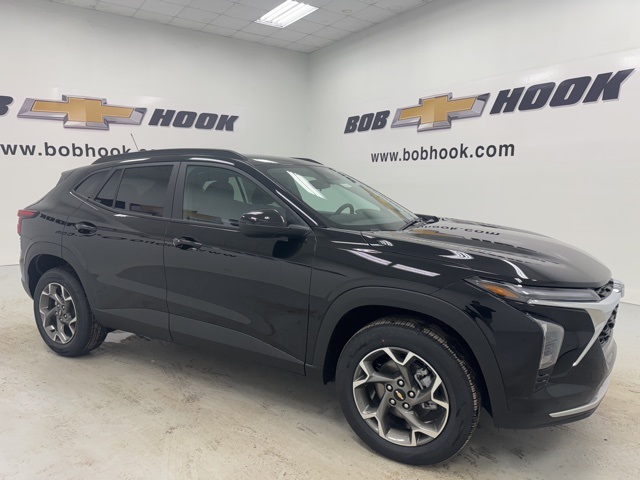 new 2026 Chevrolet Trax car, priced at $27,080