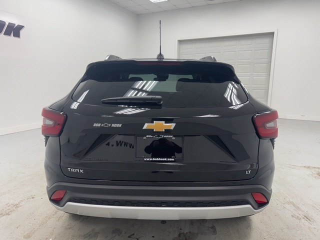 new 2026 Chevrolet Trax car, priced at $27,080