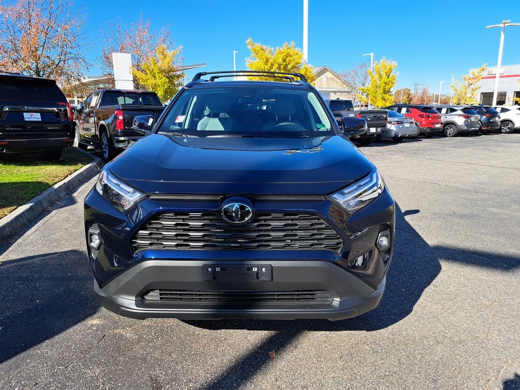 2025 Toyota RAV4 XLE Premium photo 3