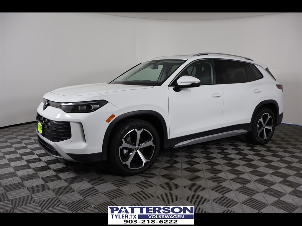 2025 Volkswagen Tiguan SE's photo