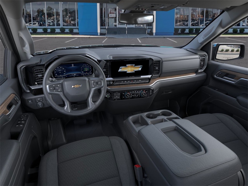 2025 Chevrolet Silverado 1500 LT 4D Crew Cab 4WD 15