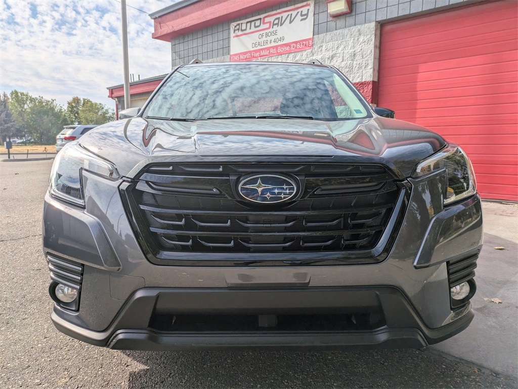 2024 Subaru Forester Limited photo 9
