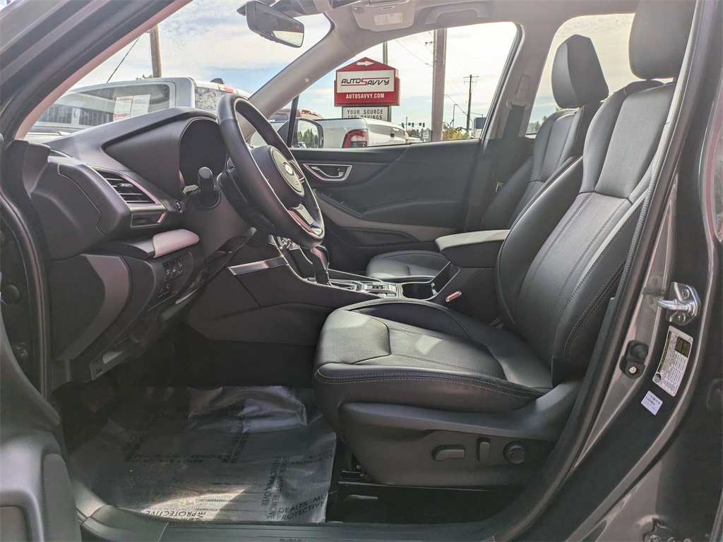 2024 Subaru Forester Limited photo 12
