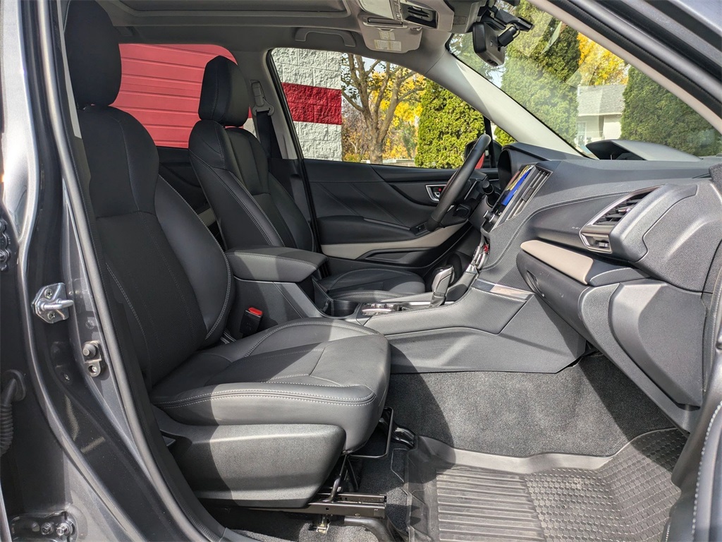 2024 Subaru Forester Limited photo 24