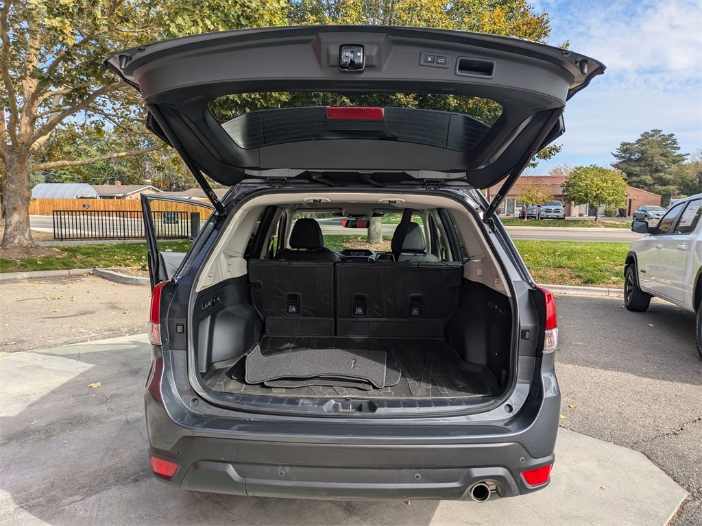 2024 Subaru Forester Limited photo 27