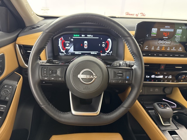 2023 Super Black Nissan Rogue Platinum FWD SUV
