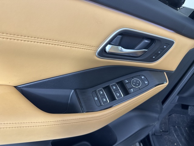 2023 Super Black Nissan Rogue Platinum FWD SUV