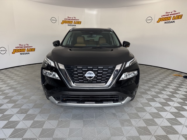 2023 Super Black Nissan Rogue Platinum FWD SUV