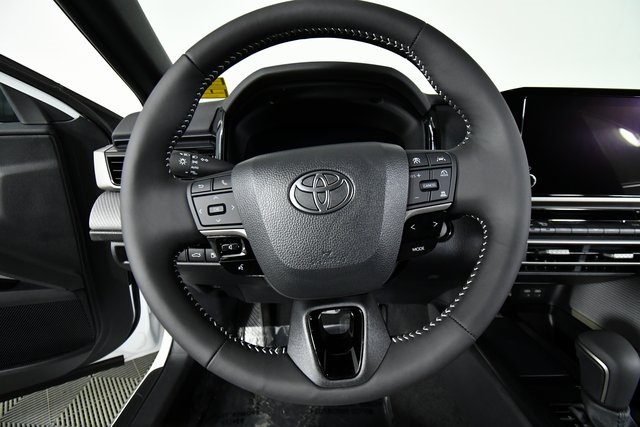 New 2025 Toyota Camry Sedan