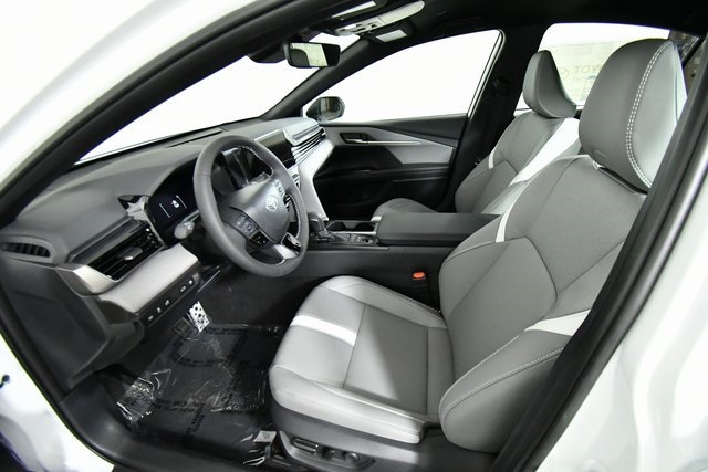 New 2025 Toyota Camry Sedan