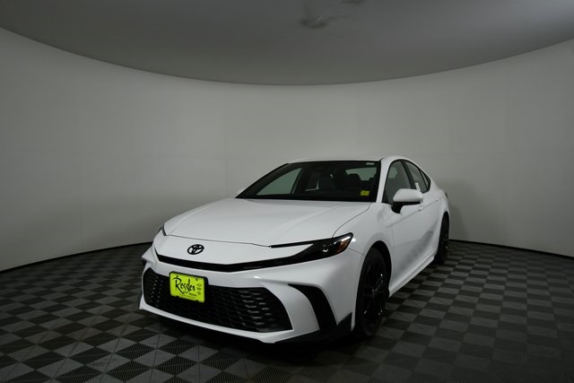 New 2025 Toyota Camry Sedan