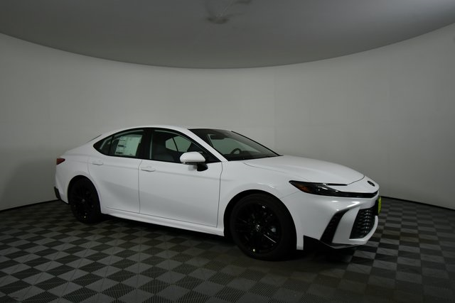 New 2025 Toyota Camry Sedan
