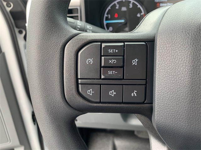 2025 Oxford White Ford Super Duty F-250 SRW XL 4X4 Truck