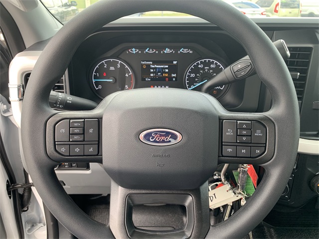 2025 Oxford White Ford Super Duty F-250 SRW XL 4X4 Truck