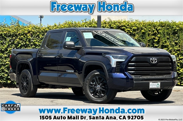 2024 Toyota Tundra SR5's photo