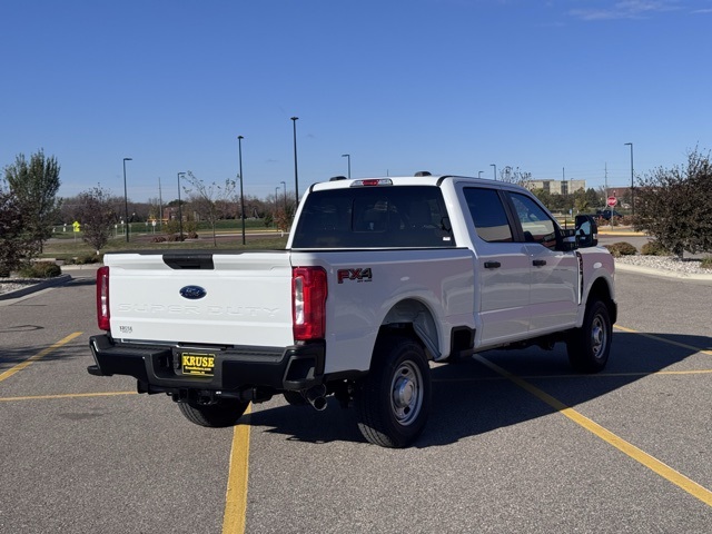 2026 Ford F-350 XLT