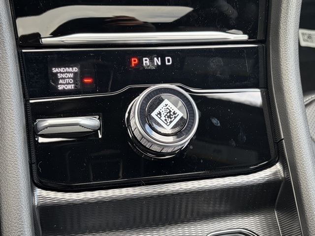 new 2025 Jeep Grand Cherokee L car, priced at $47,625