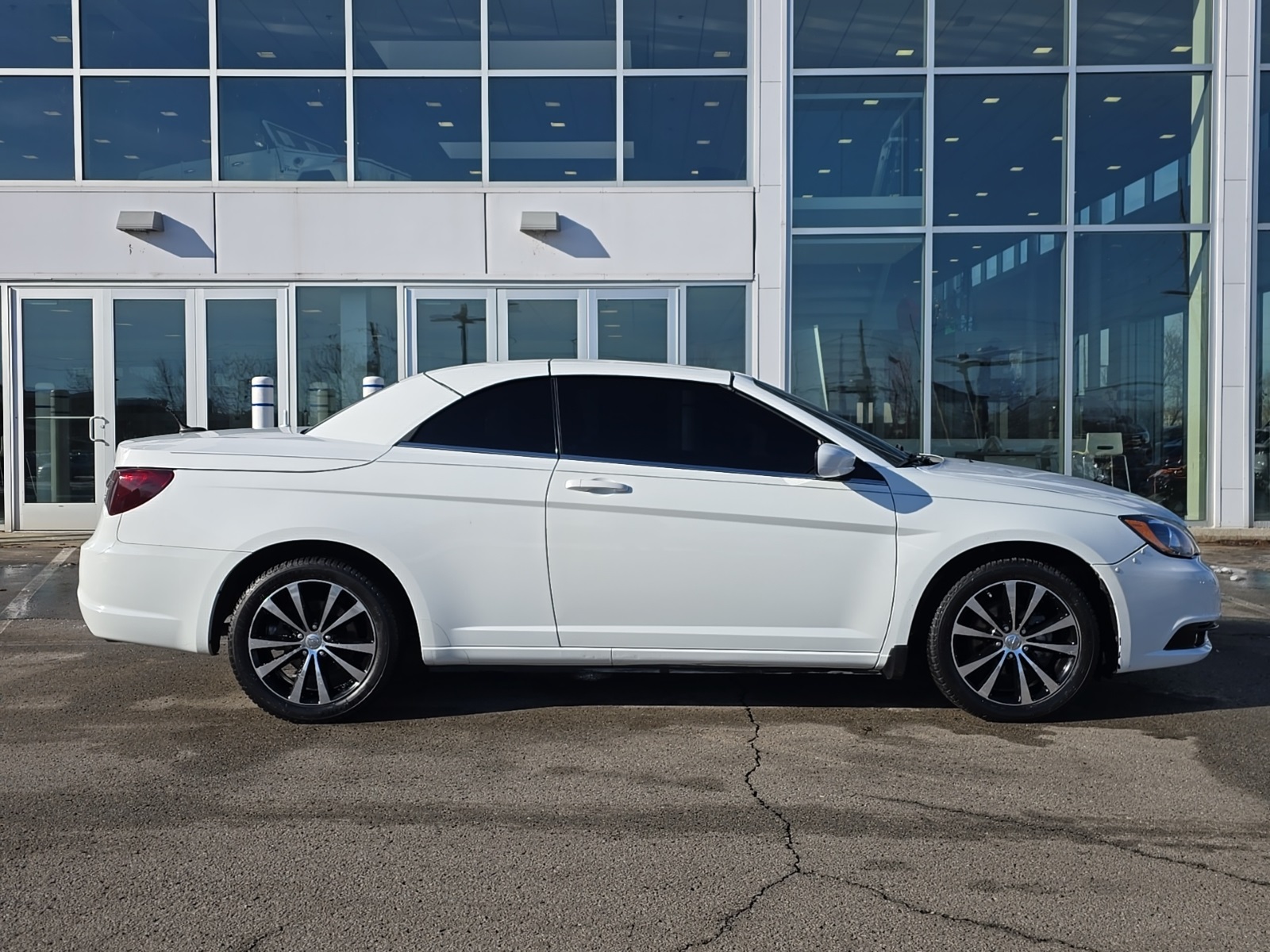 used 2011 Chrysler 200 car, priced at $6,000