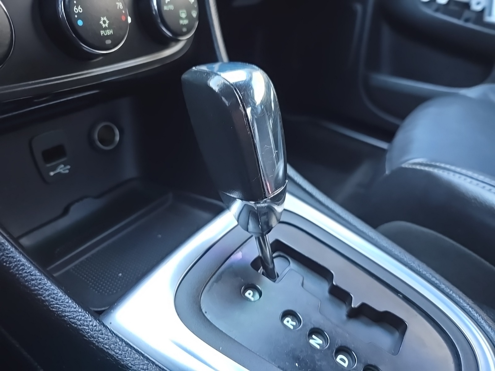 used 2011 Chrysler 200 car, priced at $6,000