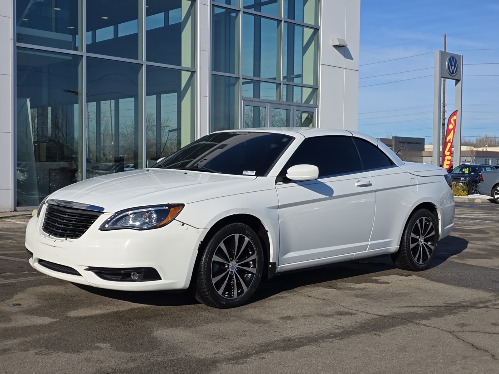 used 2011 Chrysler 200 car, priced at $6,000