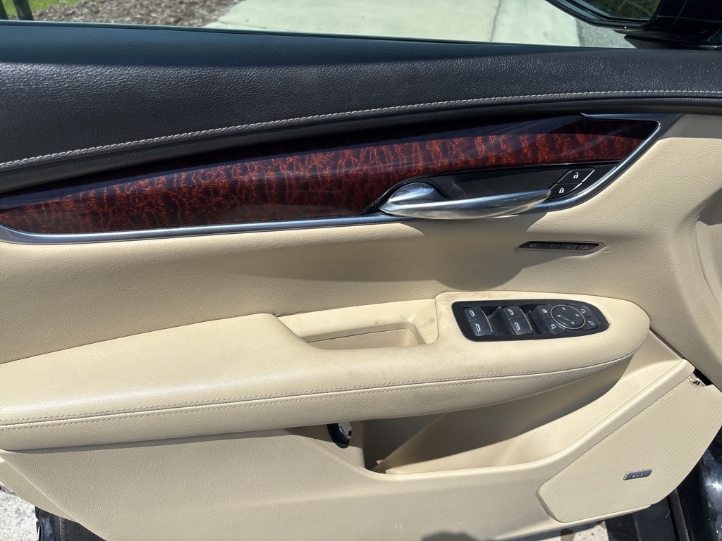 Used 2018 Cadillac XT5 FWD SUV for sale #SP1413 - photo 23