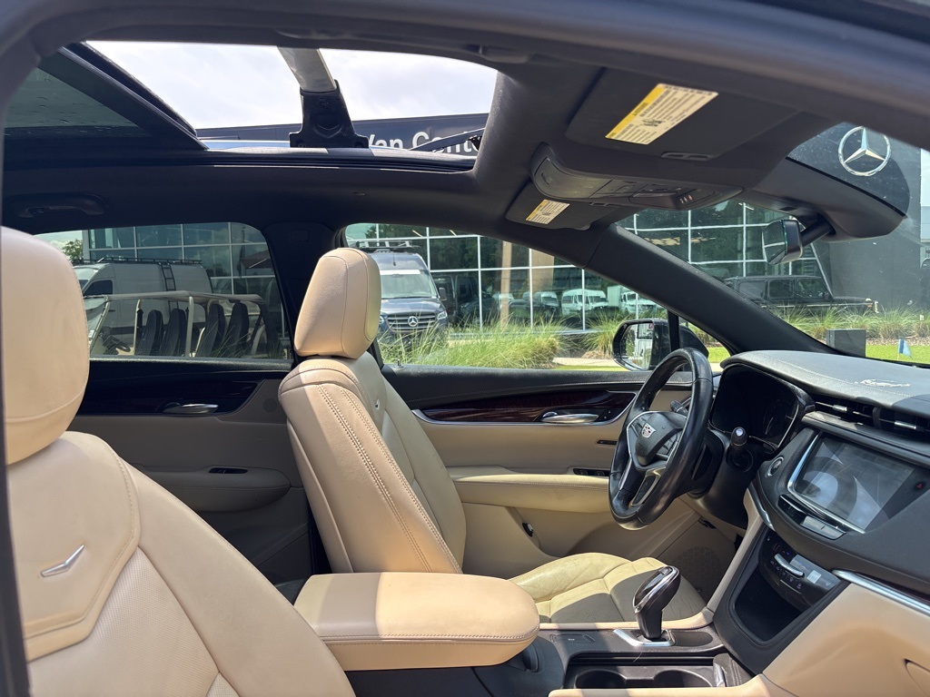 Used 2018 Cadillac XT5 FWD SUV for sale #SP1413 - photo 31
