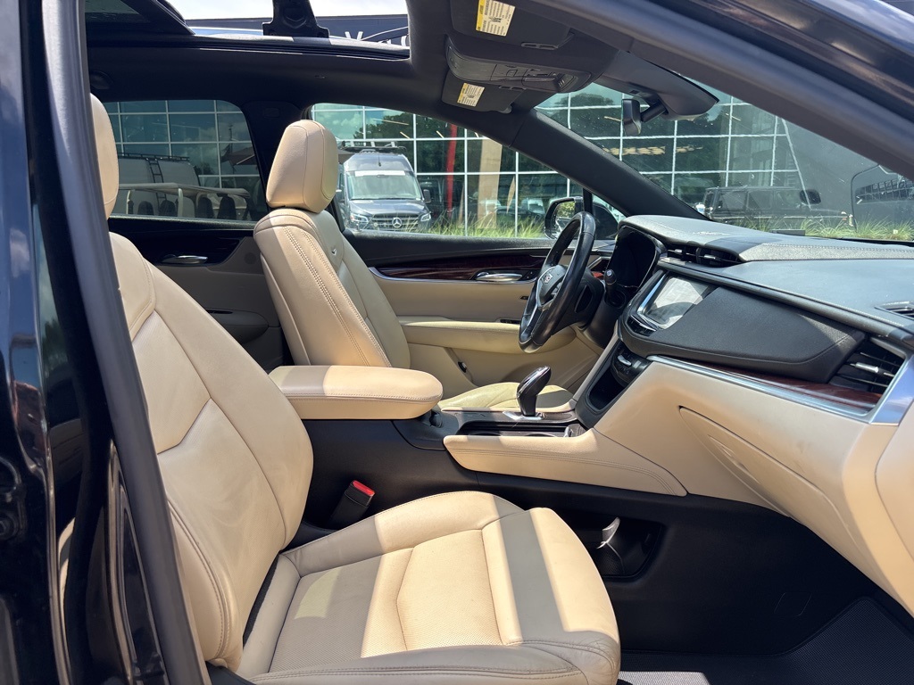 Used 2018 Cadillac XT5 FWD SUV for sale #SP1413 - photo 32