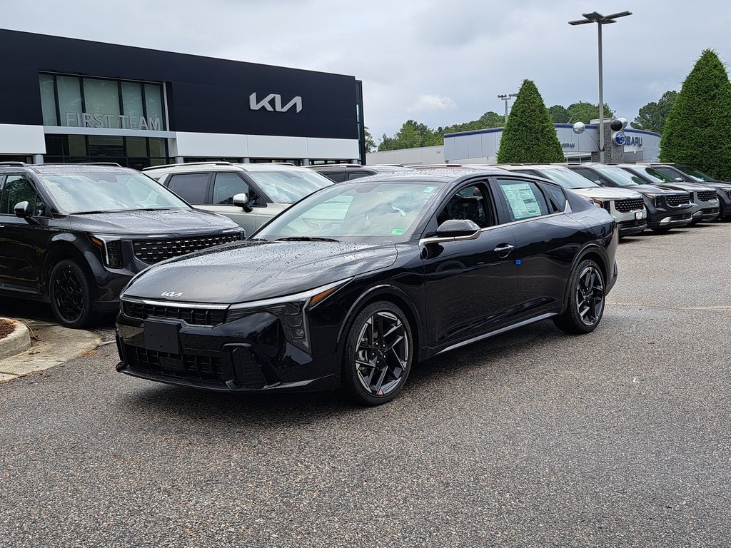 2025 Kia K4 GT-Line Sedan 4 Dr. FWD
