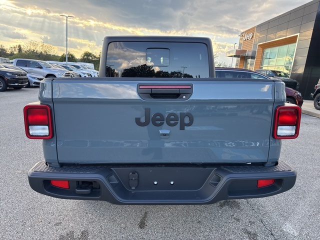 2025 Jeep Gladiator Sport S photo 7