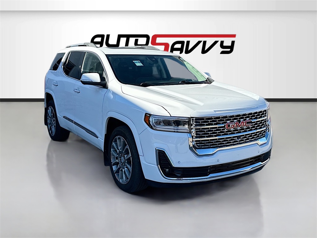 2023 GMC Acadia Denali's photo