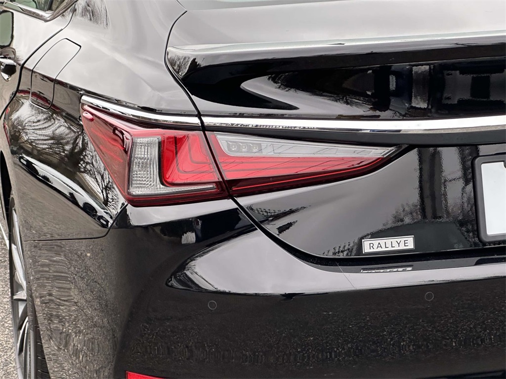 used 2023 Lexus ES car, priced at $40,495