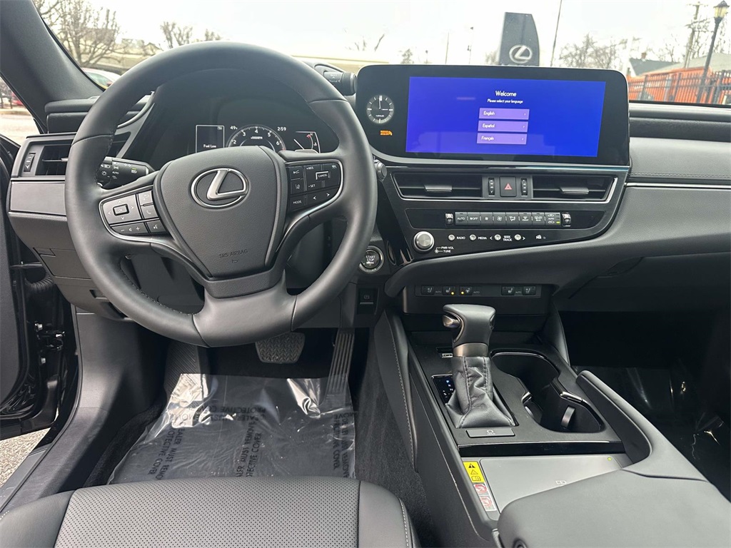 used 2023 Lexus ES car, priced at $40,495