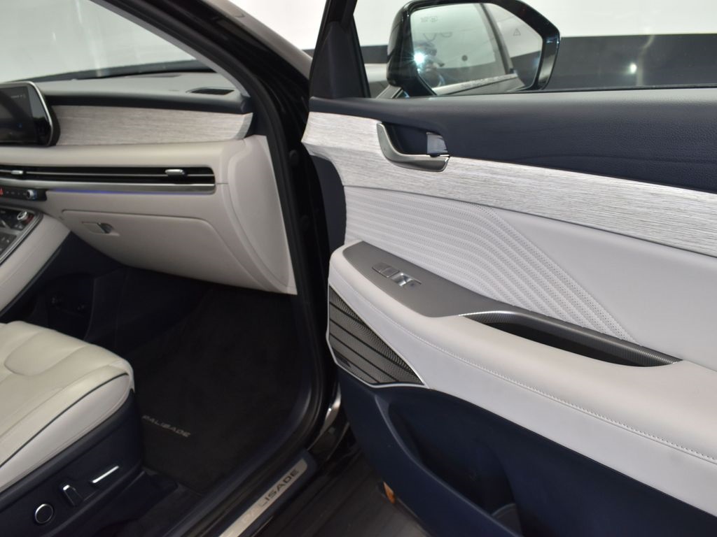 2023 Abyss Black Pearl Hyundai Palisade Calligraphy AWD SUV