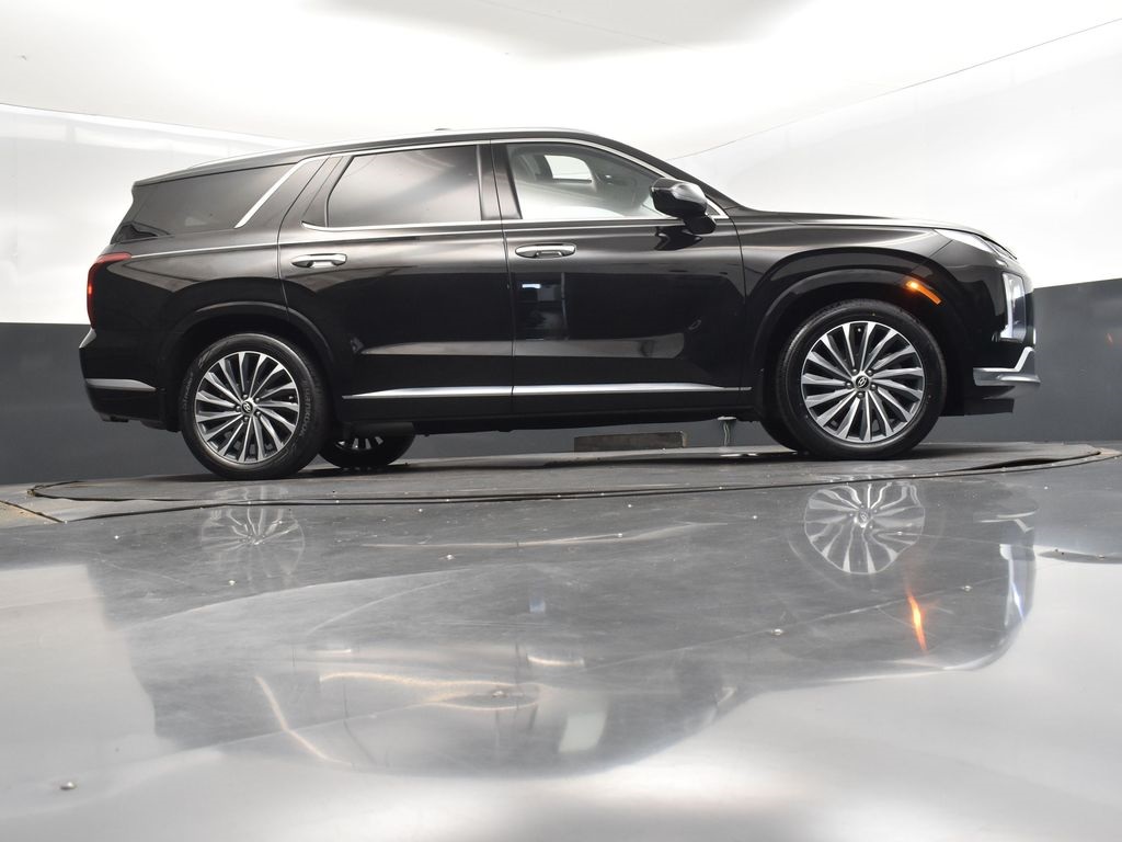 2023 Abyss Black Pearl Hyundai Palisade Calligraphy AWD SUV