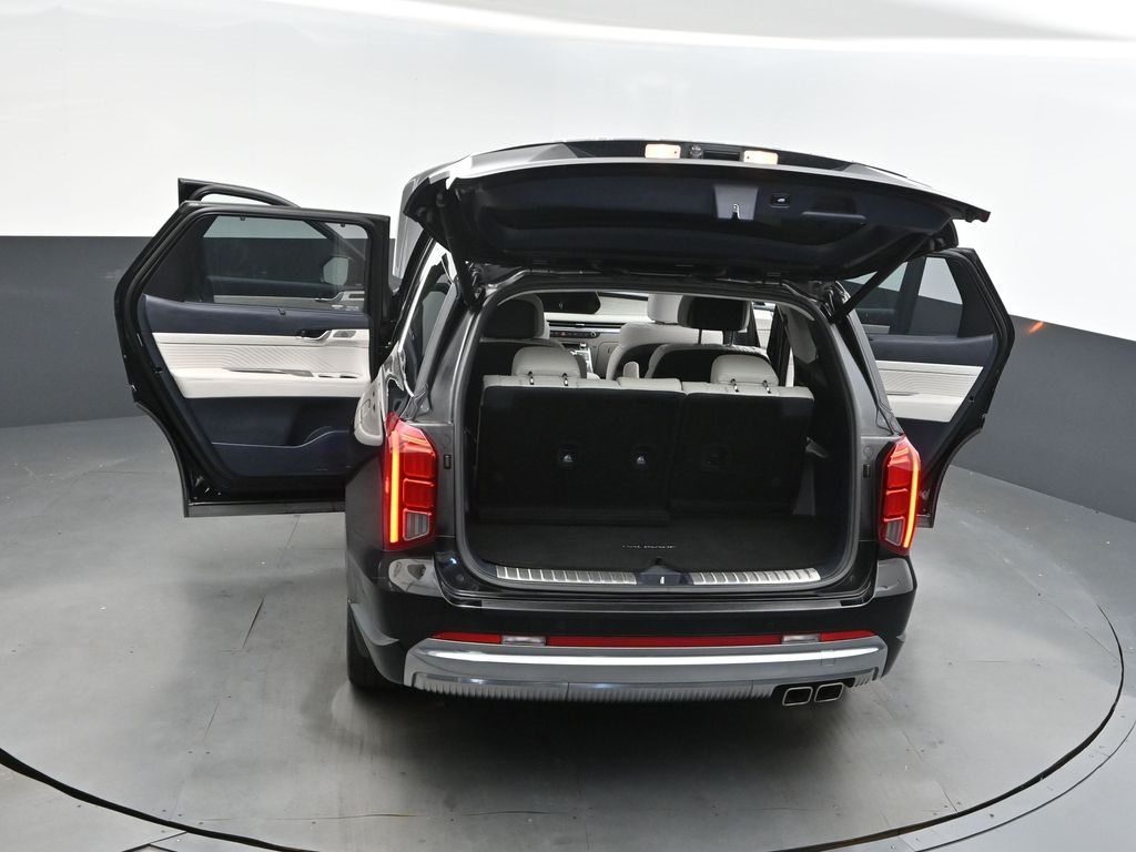 2023 Abyss Black Pearl Hyundai Palisade Calligraphy AWD SUV