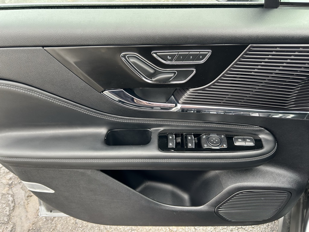 used 2022 Lincoln Corsair car, priced at $27,397