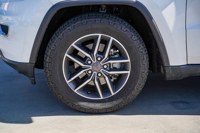 used 2019 Jeep Grand Cherokee car, priced at $13,992