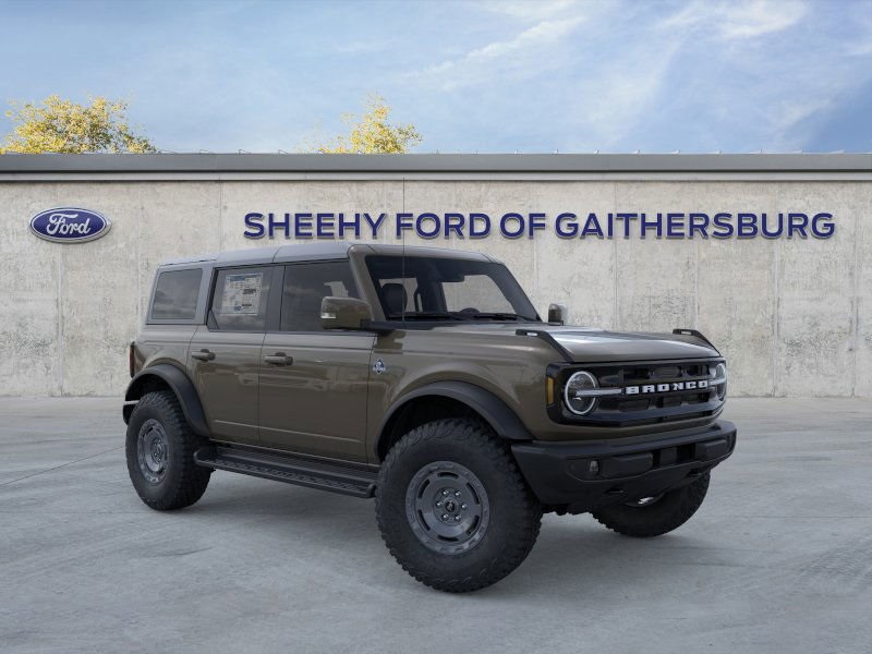 2025 Ford Bronco 4-Door Outer Banks's photo