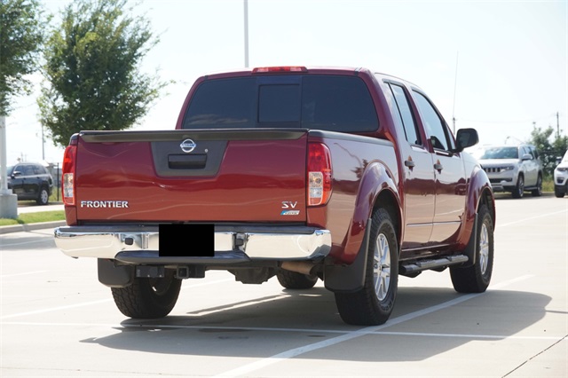 2018 Nissan Frontier SV Crew Cab photo 5