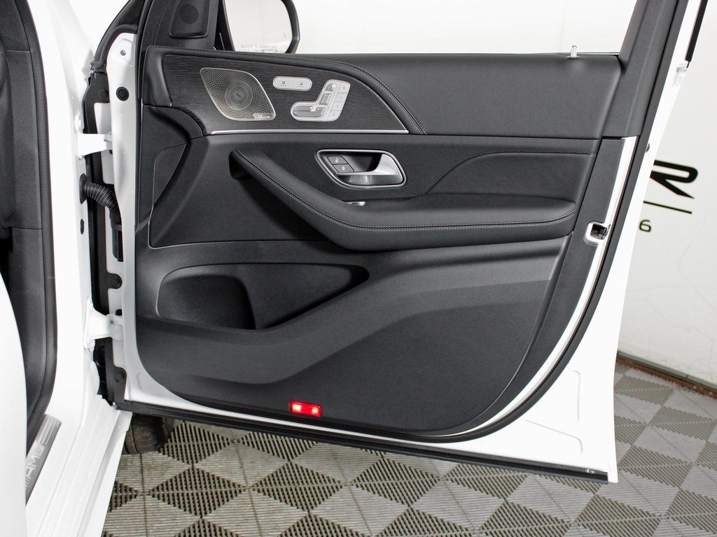 new 2026 Mercedes-Benz GLE car, priced at $98,075